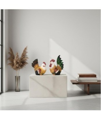 Figura de Gallina de Resina - Decoración Animal Color Amarillo con Detalles