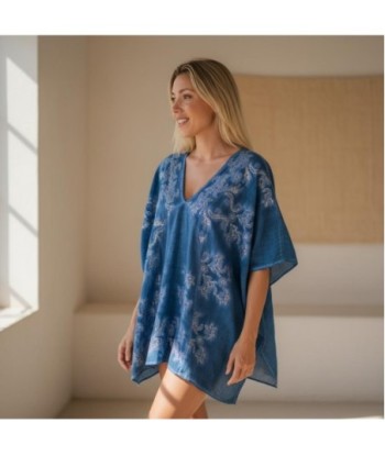 Isla Bonita By SIGRIS Poncho de Algodón Bordado Azul