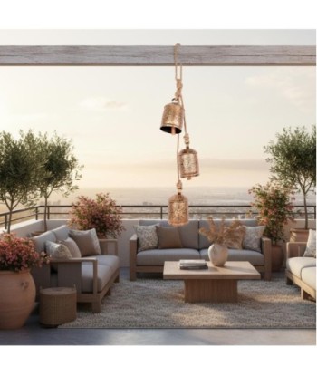 Cencerros de metal en tono dorado para decoración colgante