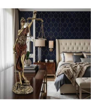 Diosa De La Justicia - Figura Mitológica en Resina con Atributos Elegantes