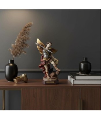 Figura Religiosa San Miguel de Resina - Estilo Decorativo y Religioso