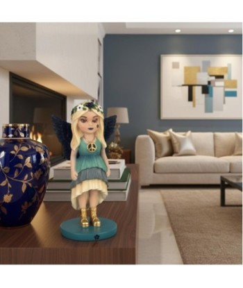 Figura de Hada de Resina con Estilo Bohemio y Alas Negras