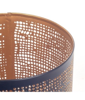 Portavelas de metal negro elegante para decorar tu hogar con estilo