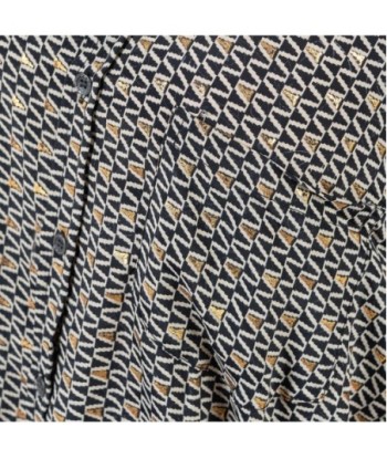 Camisa de mujer elegante y versátil, ideal para cualquier ocasión
